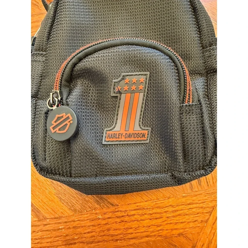 Harley Davidson  Women's Black Cross Body Bag Purse Adjustable